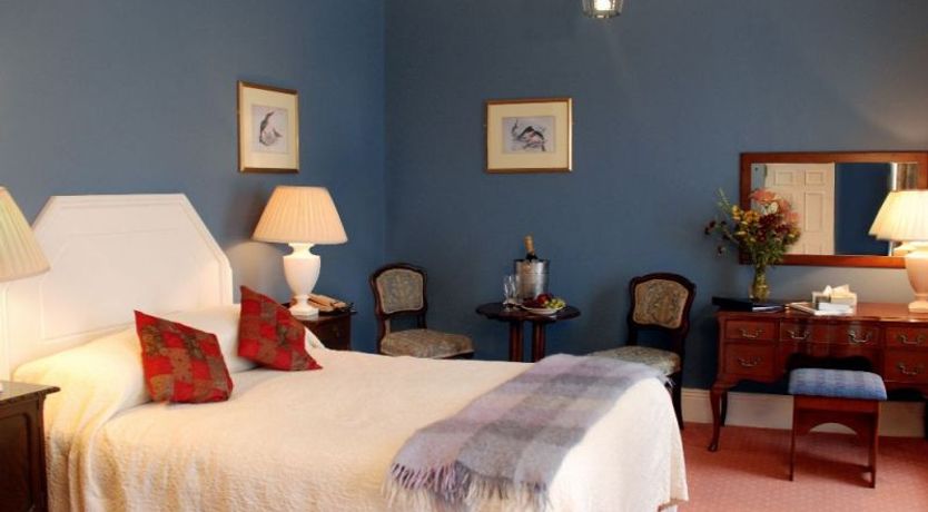 Photo of Foyles Hotel