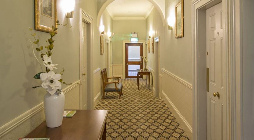 Photo of Barrys Hotel