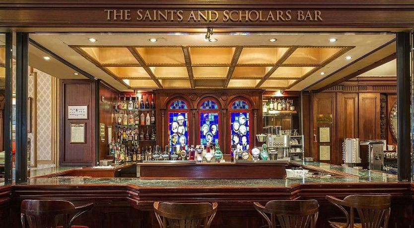 Photo of Wynns Hotel