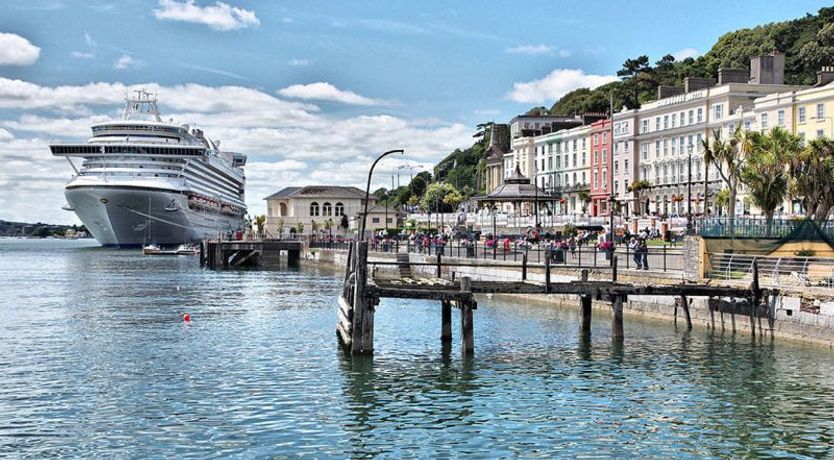 Photo of Commodore Hotel