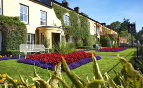 Photo of Dunraven Arms Hotel