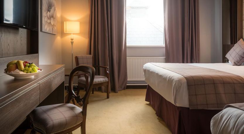 Photo of Jacksons Hotel