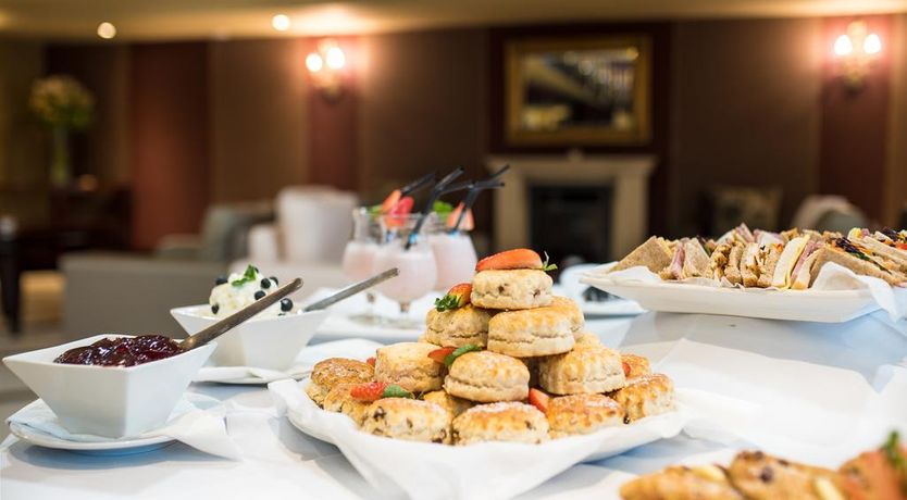 Photo of Jacksons Hotel