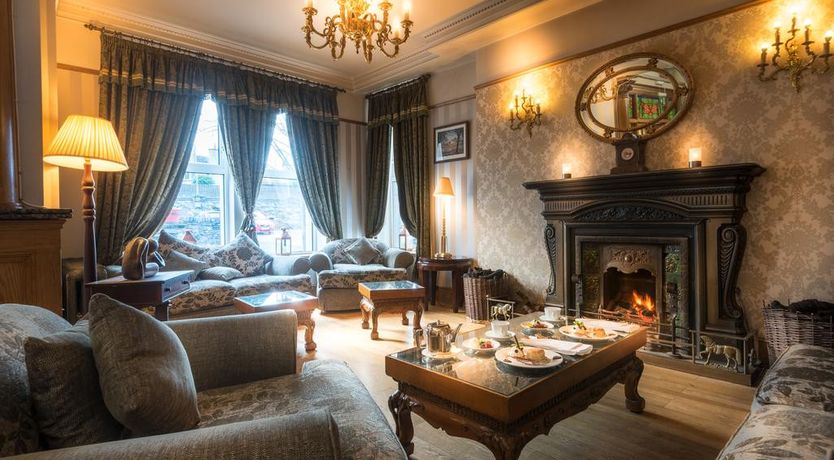 Photo of Jacksons Hotel