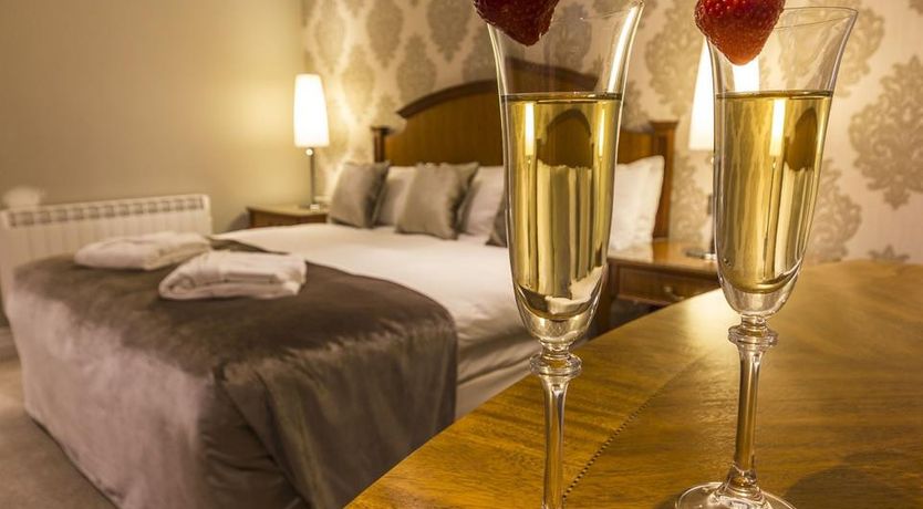 Photo of T F Royal Hotel And Theatre