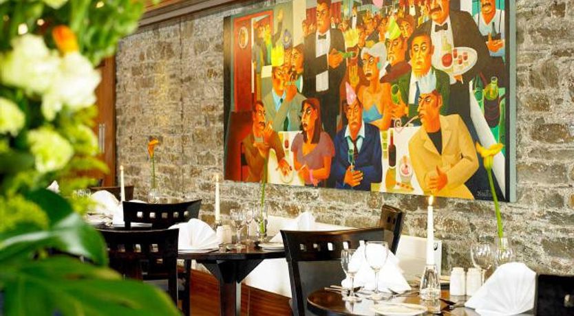 Photo of Trident Hotel