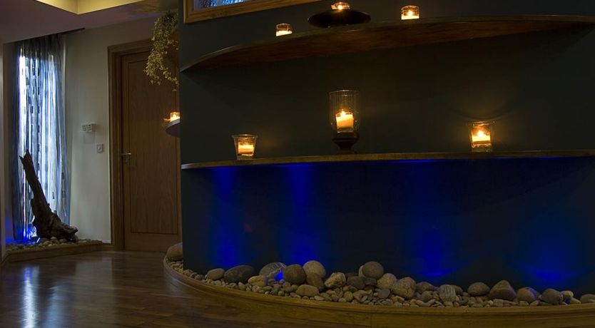 Photo of Western Woods Hotel & Spa