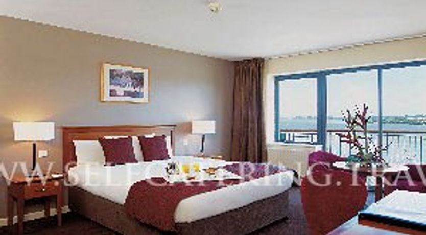 Photo of Ferrycarrig Hotel