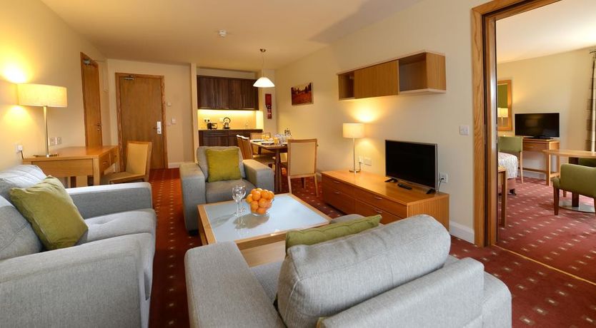 Photo of  Hotel Killarney