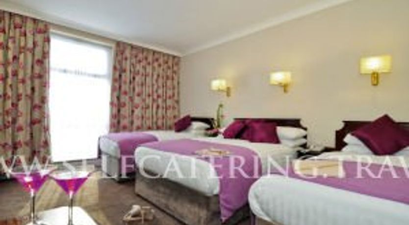 Photo of Flannerys Hotel Galway