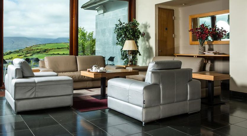 Photo of Ballyroe Heights Hotel