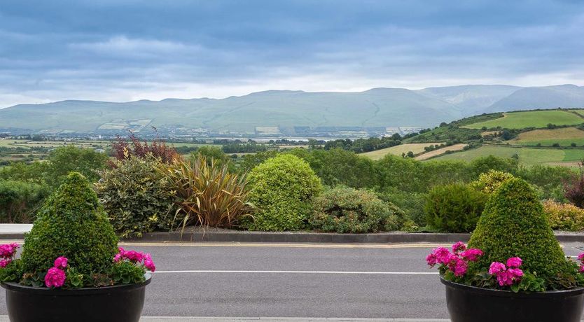 Photo of Ballyroe Heights Hotel