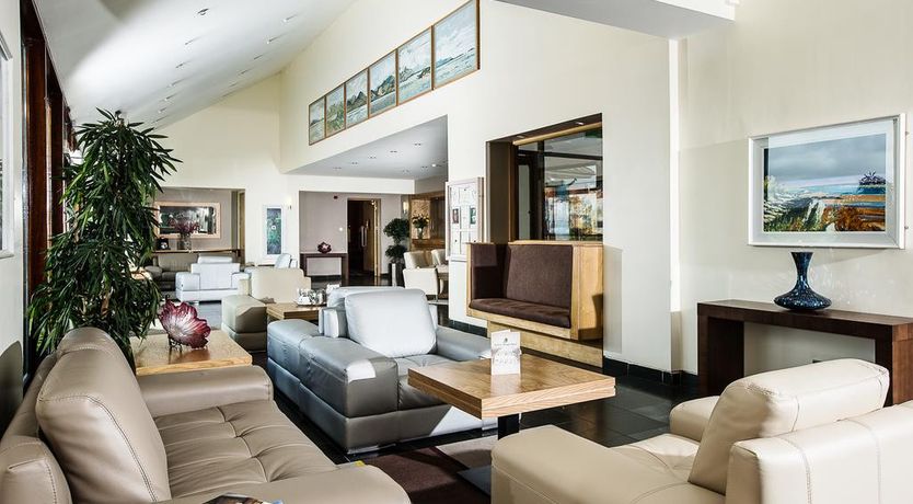 Photo of Ballyroe Heights Hotel