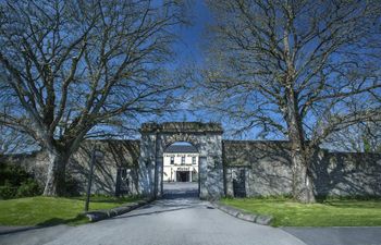 The Castle Arch Hotel Holiday Cottage