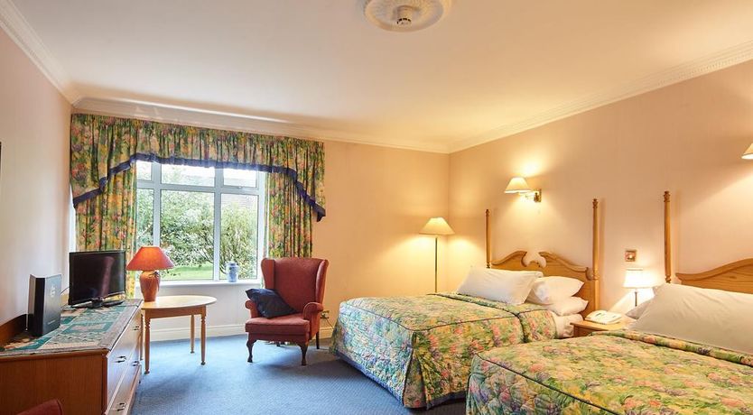 Photo of Cedar Lodge Hotel And Restaurant