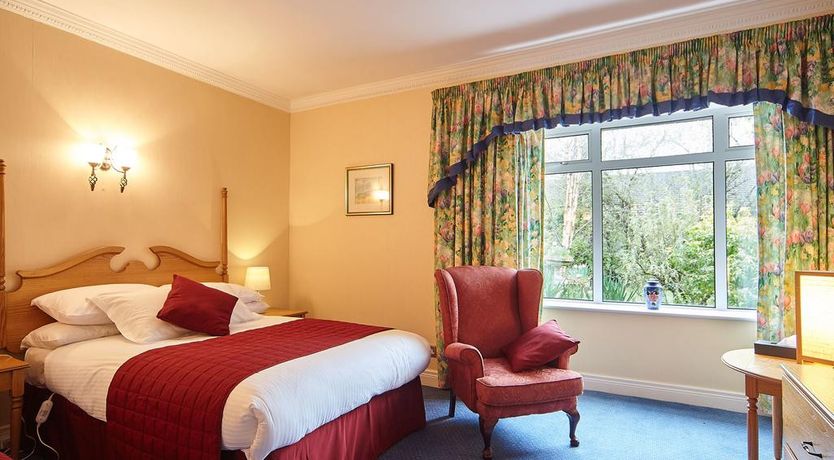 Photo of Cedar Lodge Hotel And Restaurant