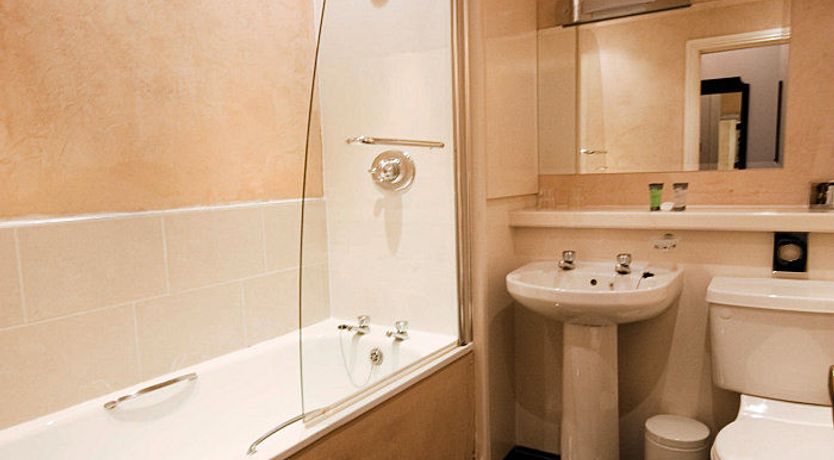 Photo of White Sands Hotel