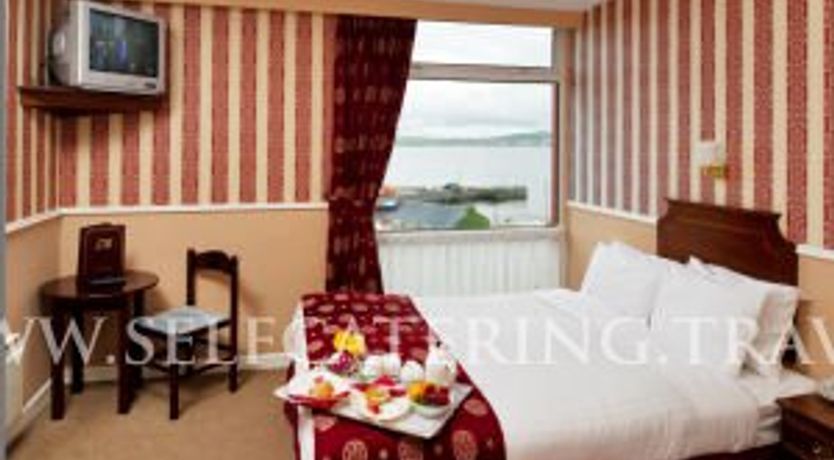 Photo of Logues Liscannor Hotel