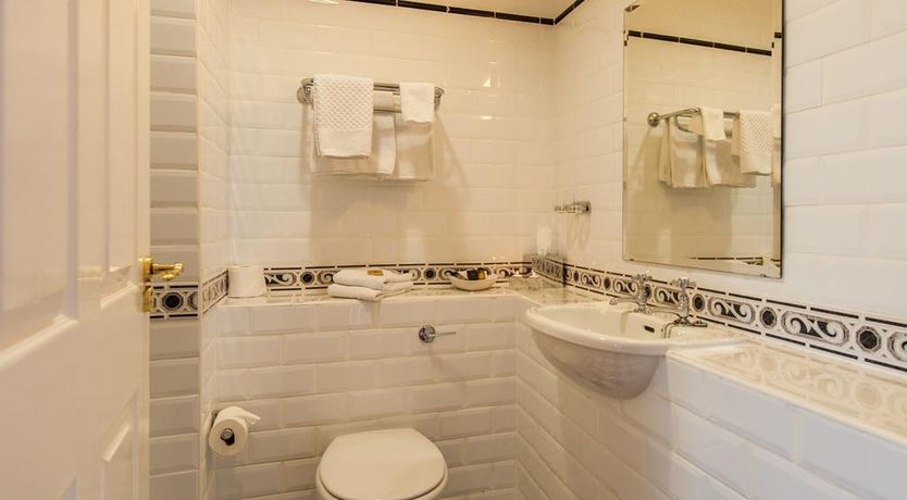 Photo of Blarney Castle Hotel