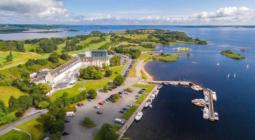 Photo of Hodson Bay Hotel & Spa