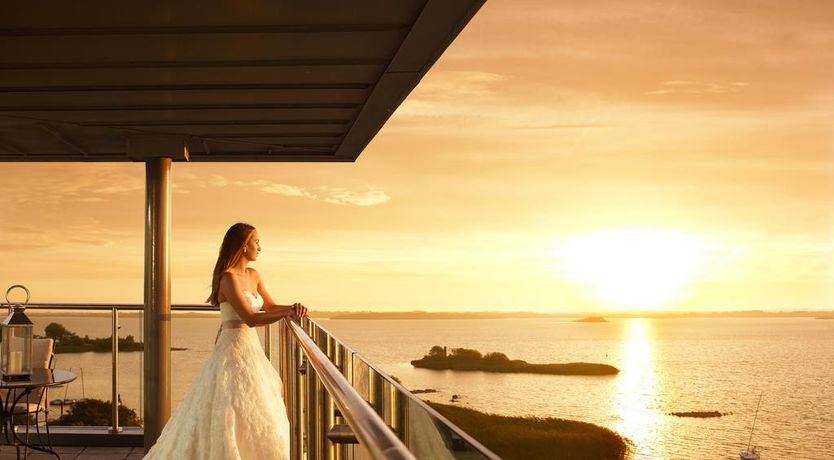 Photo of Hodson Bay Hotel & Spa