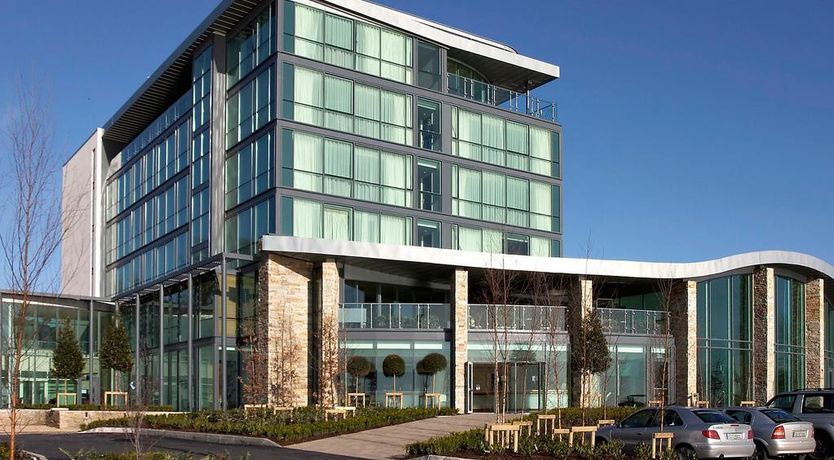 Photo of Hodson Bay Hotel & Spa