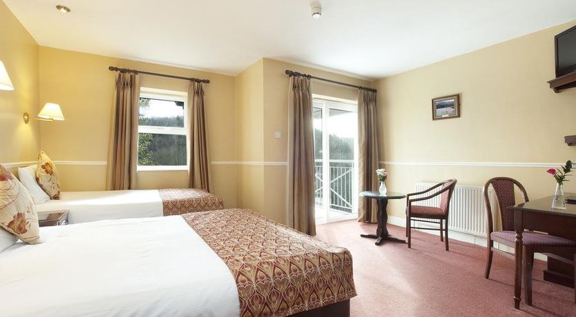 Photo of Woodenbridge Hotel