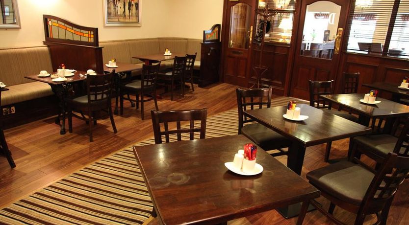 Photo of Dalton Inn Hotel