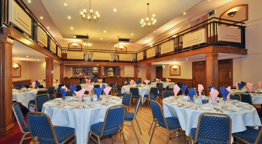 Photo of Dalton Inn Hotel