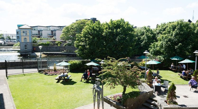 Photo of Jurys Inn Galway