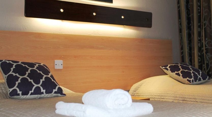 Photo of Ashley Hotel