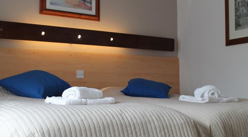 Photo of Ashley Hotel