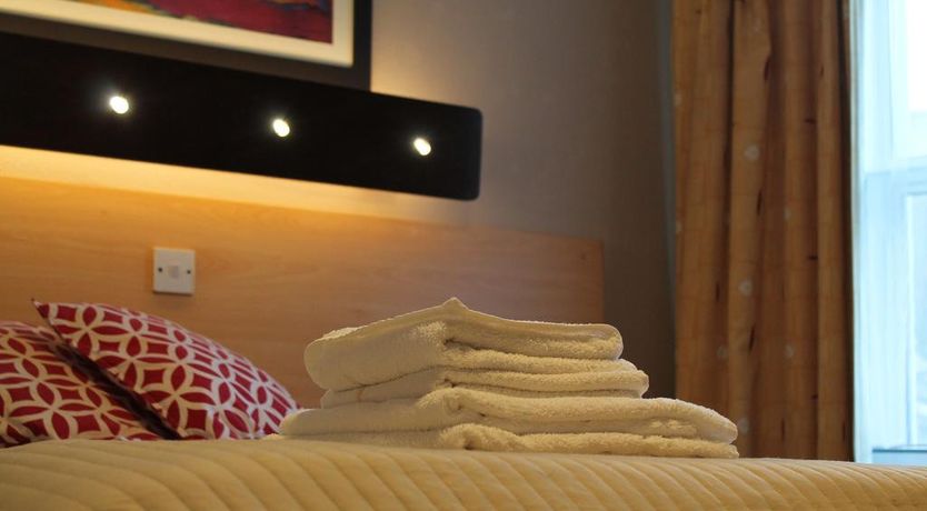 Photo of Ashley Hotel