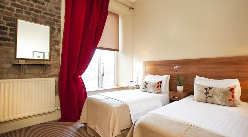 Photo of Becketts Hotel