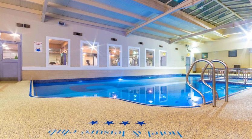 Photo of Riverside Park Hotel