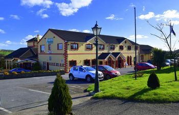 Rhu Glenn Country Club Hotel Holiday Cottage