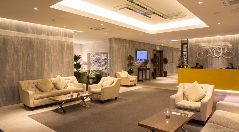 Photo of Menlo Park Hotel