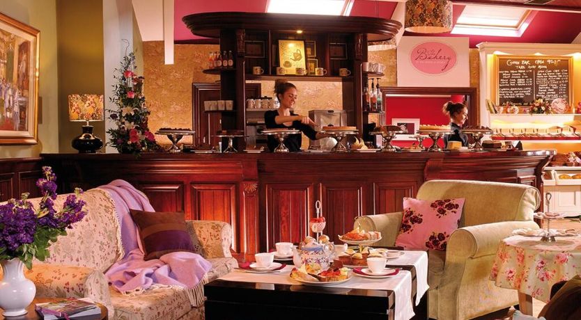 Photo of Horse And Jockey  Hotel