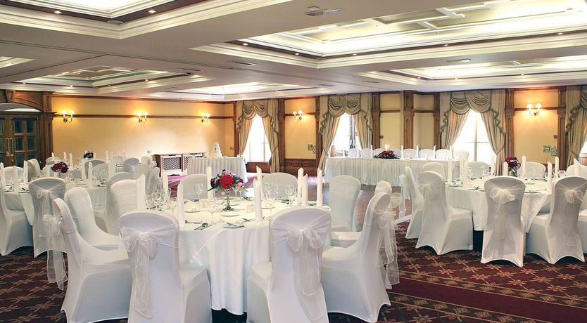 Photo of Meadowlands Hotel