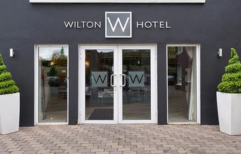 Wilton Hotel Bray Holiday Cottage