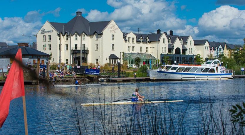 Photo of Landmark Hotel