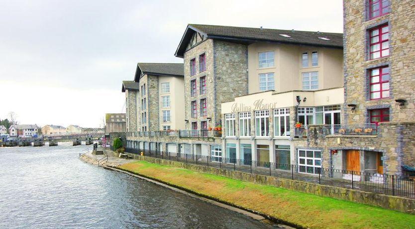 Photo of Ballina Manor Hotel