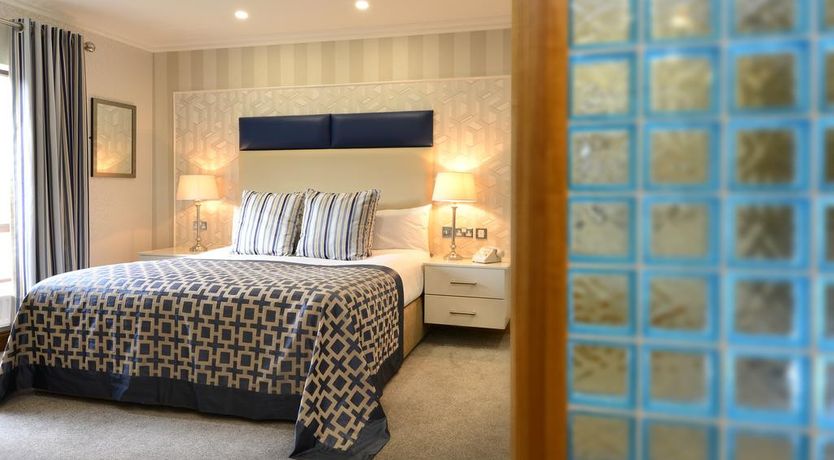 Photo of Mill Park Hotel