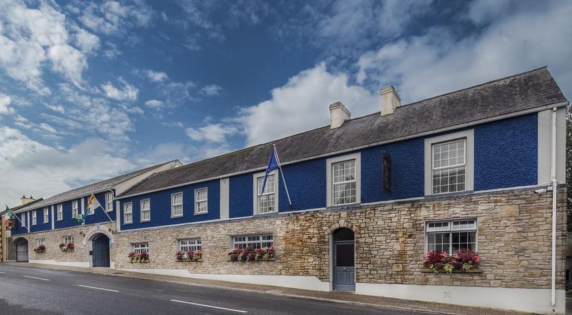 Photo of Breffni Arms Hotel