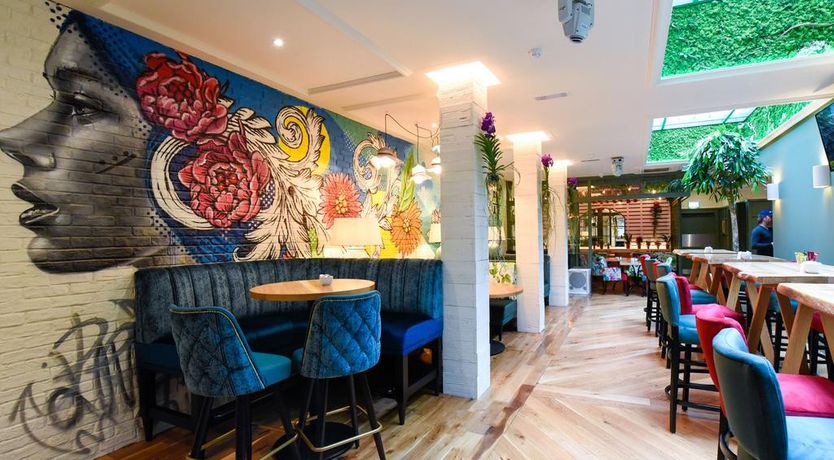 Photo of Forster Court Hotel