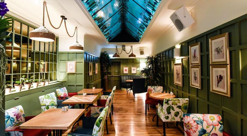 Photo of Forster Court Hotel