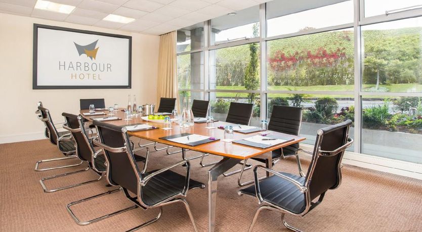 Photo of Harbour Hotel