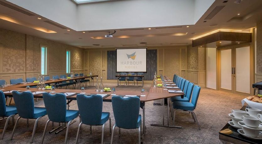 Photo of Harbour Hotel