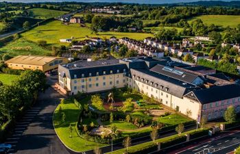 Cavan Crystal Hotel Holiday Cottage