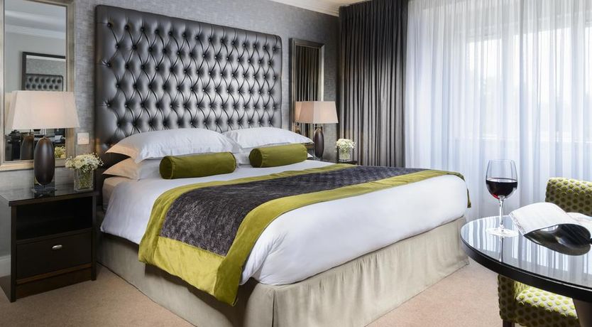 Photo of The Killarney Oaks Hotel